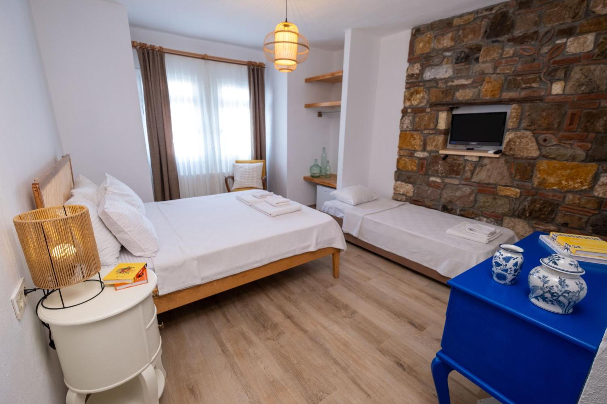 Posthane Hotel Bozcaada Exterior photo