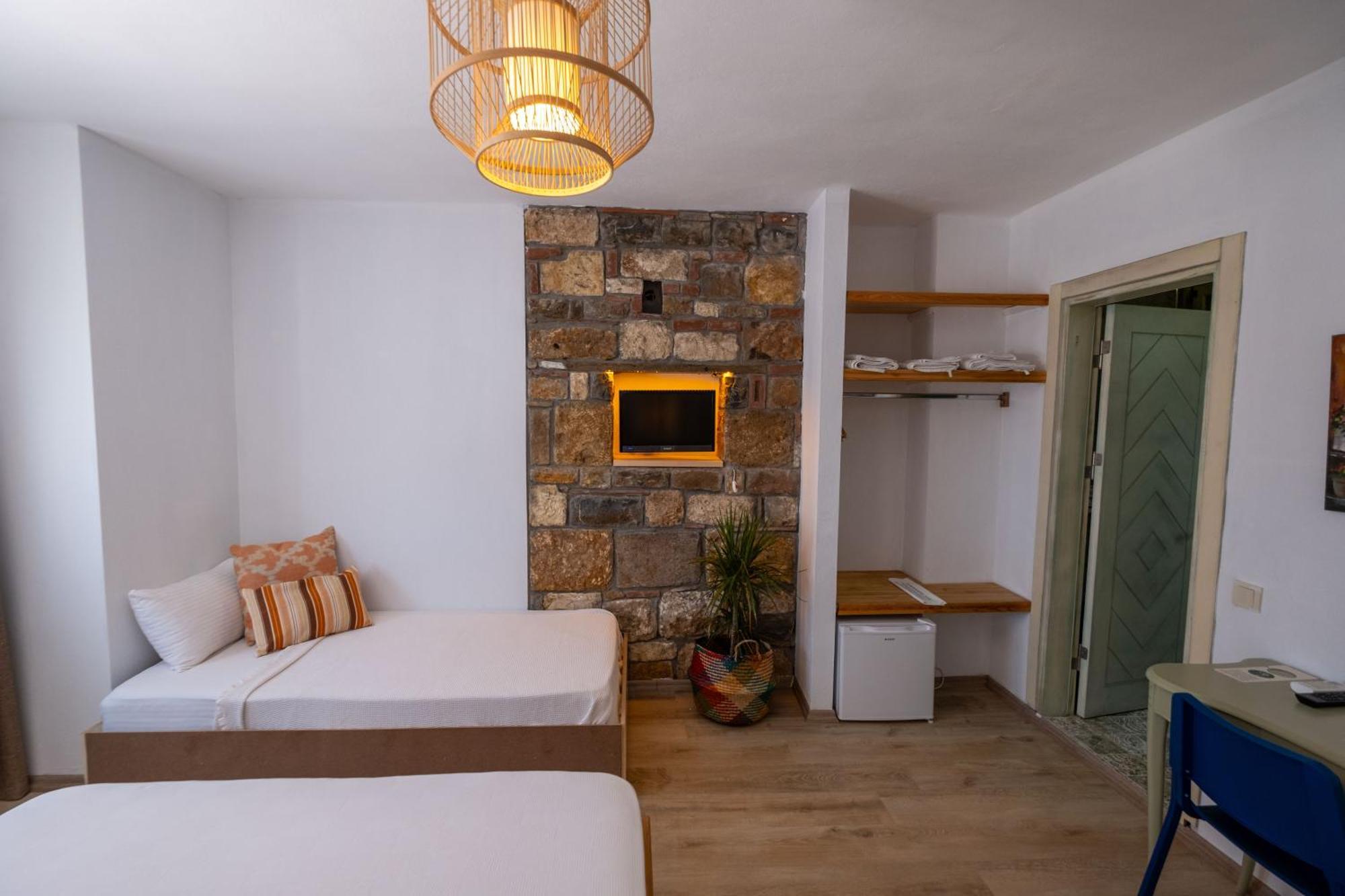 Posthane Hotel Bozcaada Exterior photo