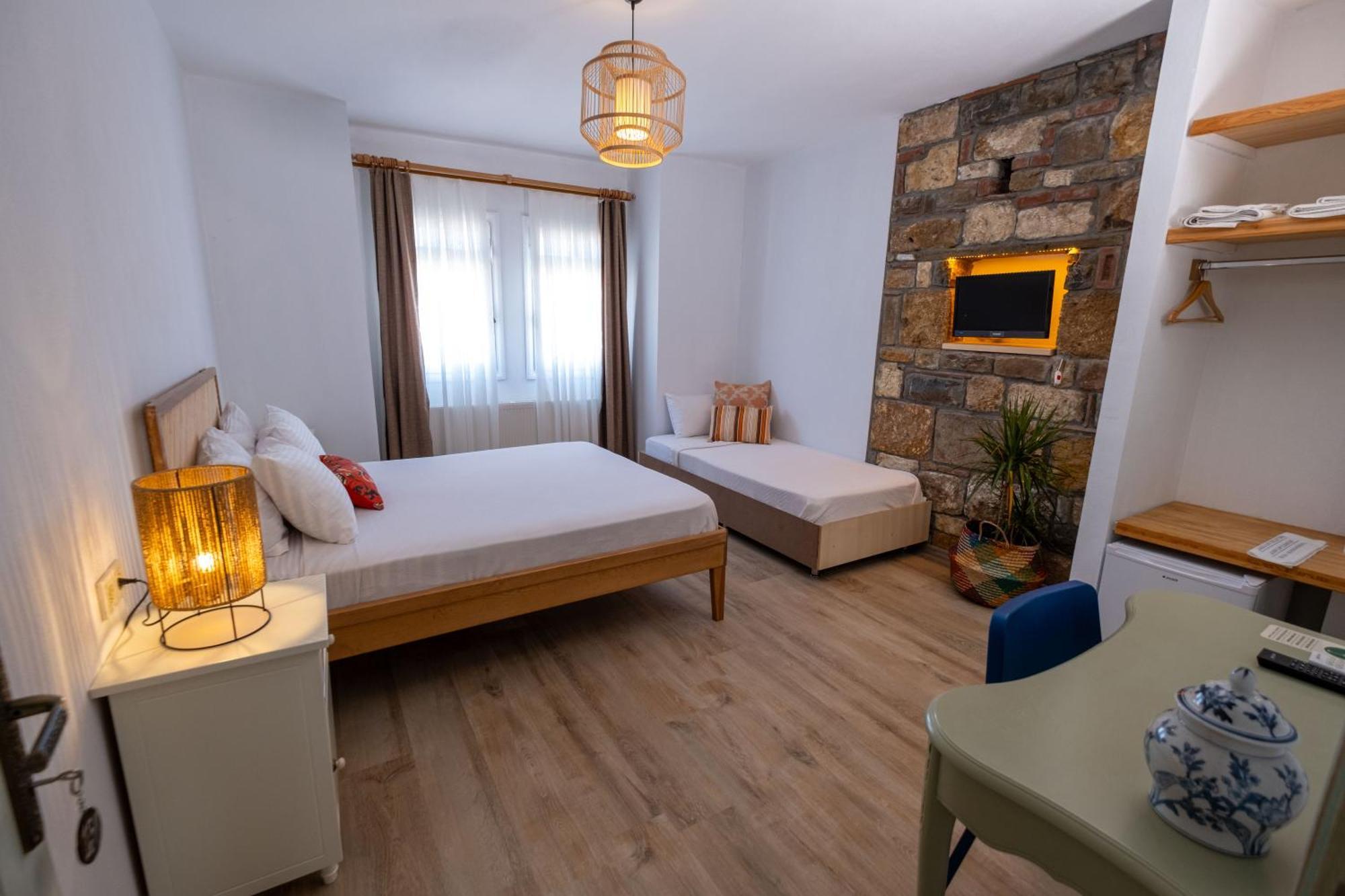 Posthane Hotel Bozcaada Exterior photo